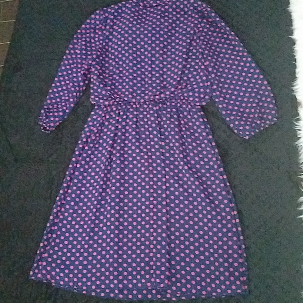 Dress - Picture 3 of 3